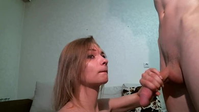 Подруга согласилась каждый день сосать за выделенную комнату в квартире