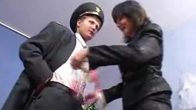 Ковтун Светлана Викторовна мечтала выйти замуж за военного.